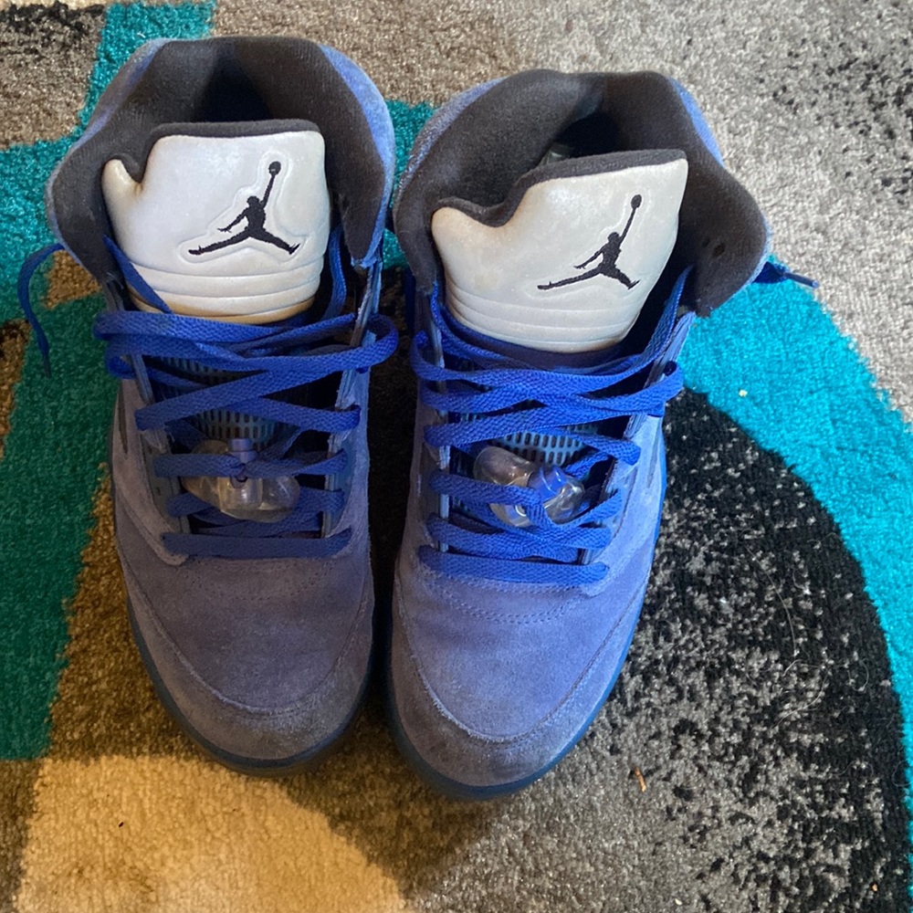 Blue sued Jordan’s 10 mens Great condition